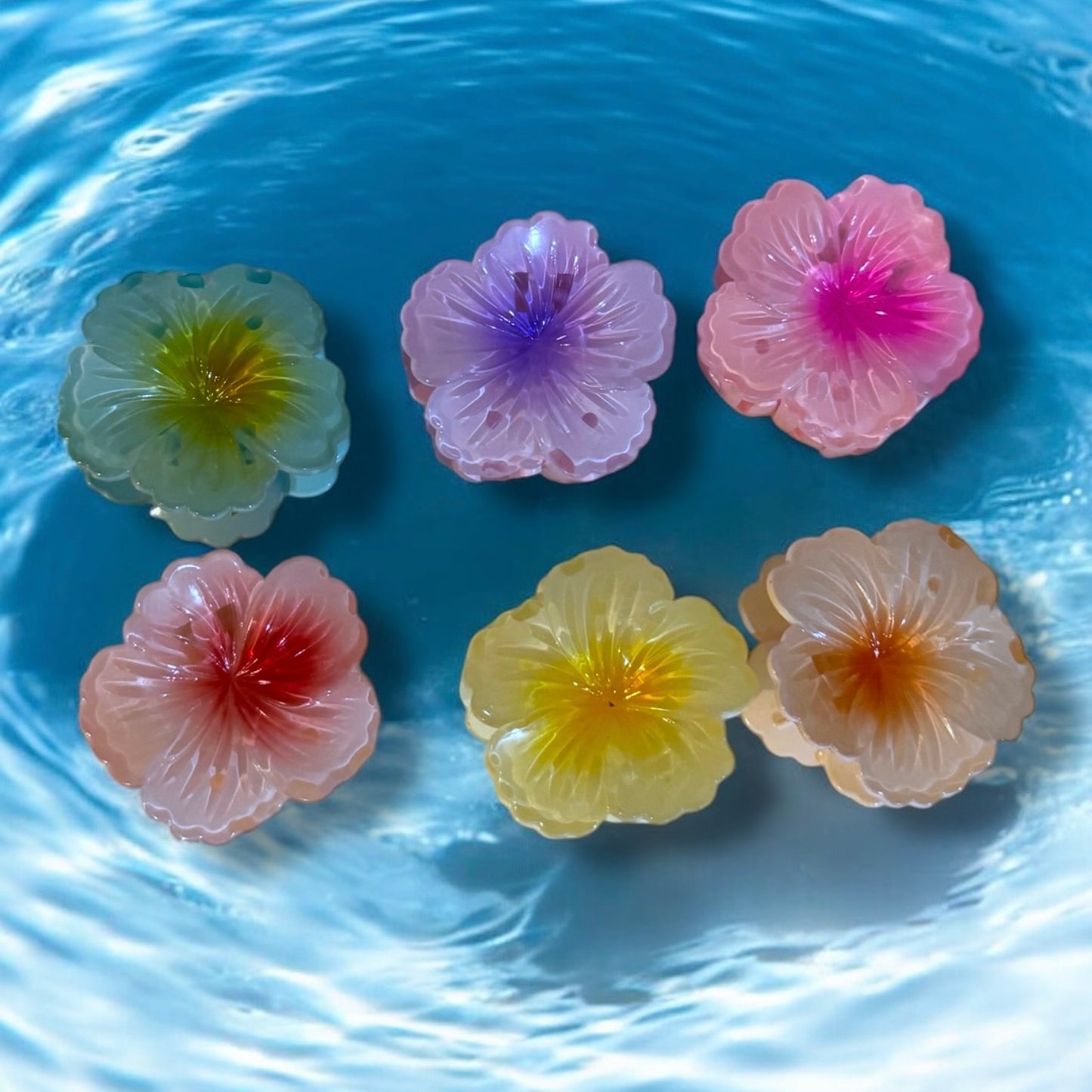 6pc Mini Shiny Hibiscus Claw Clips