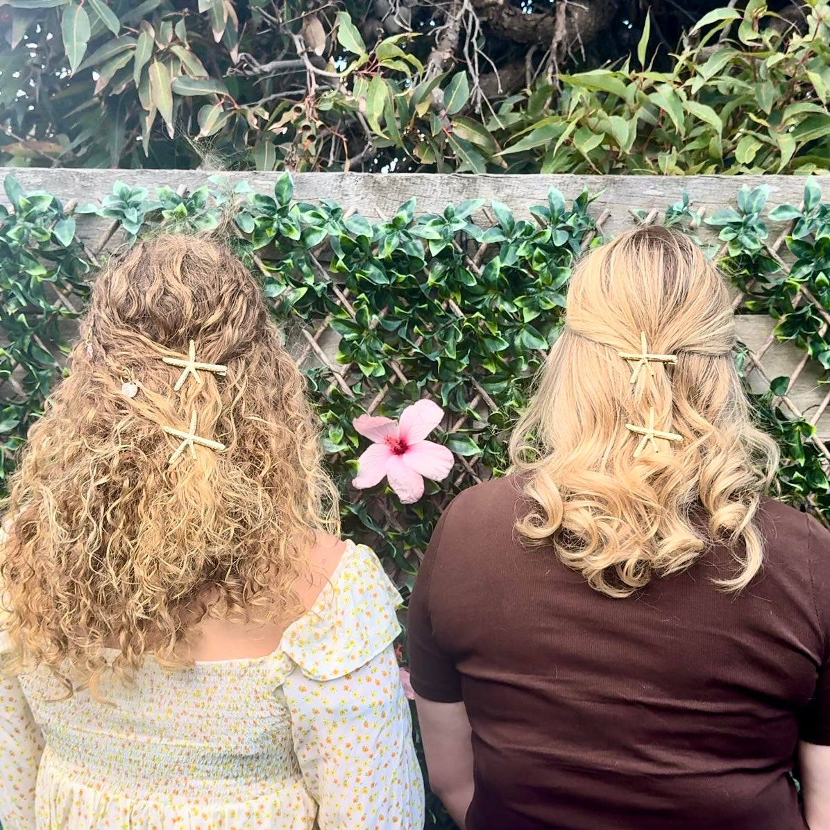 2pc Large Starfish clips