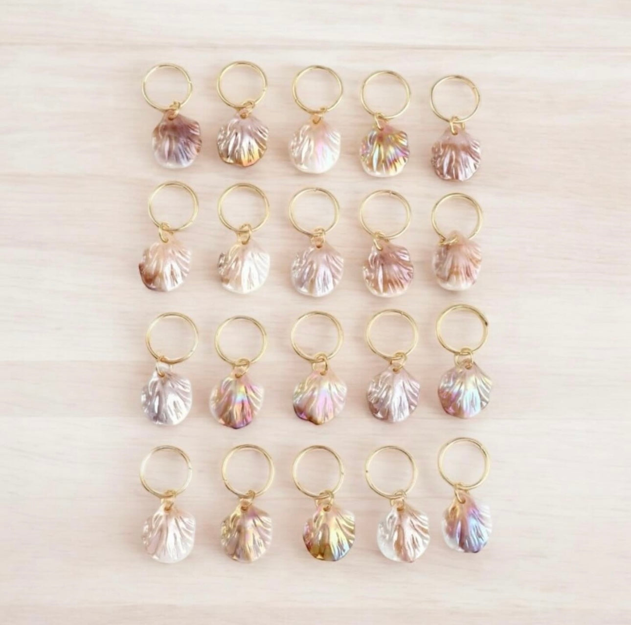 20pc shell hair rings
