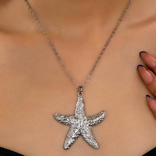 Silver large starfish necklace