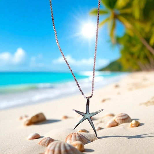 Lynne necklace in silver